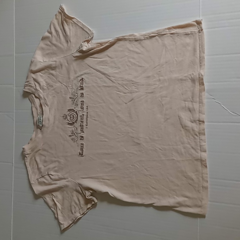 Forever 21 with Pupose T-Shirt Love Is Patient Love Is Kind Womans M